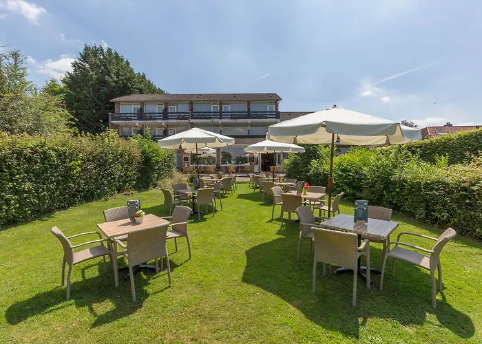 Отель Fletcher Restaurant Bon Repos 3*