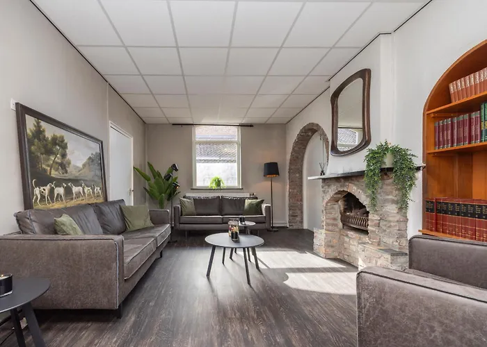 Отель Fletcher Restaurant Bon Repos 3*