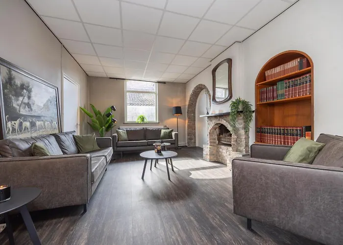 Отель Fletcher Restaurant Bon Repos