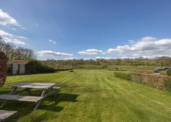 Fletcher Restaurant Bon Repos Отель