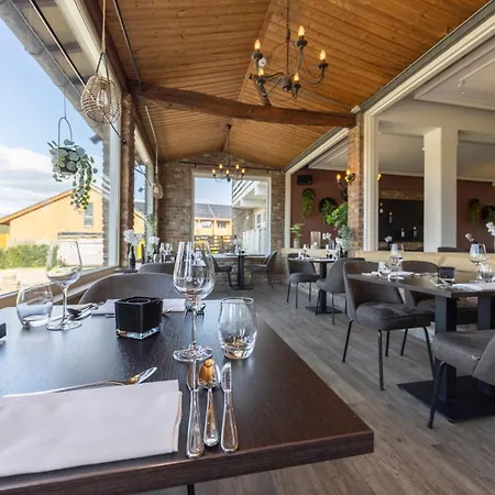Fletcher Restaurant Bon Repos נורבייק