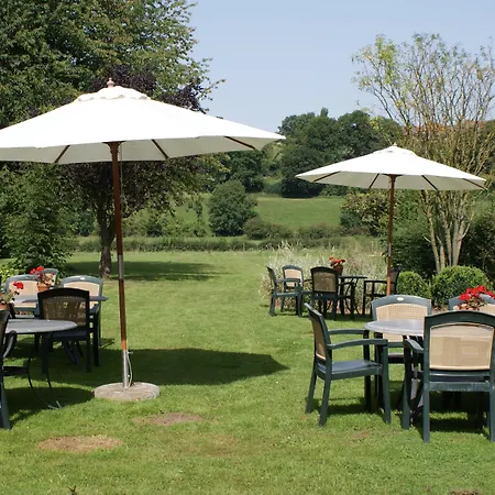 מלון Fletcher Restaurant Bon Repos 3*