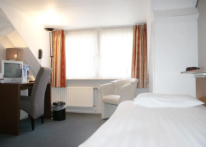 Hotel Fletcher Restaurant Bon Repos 3*